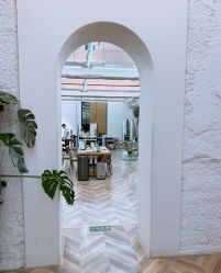 -Hair Co.一间沙龙