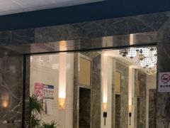 -万泊酒店(长沙五一广场国金中心店)