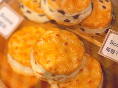 -SKROLL卡特司库·蛋糕定制·生吐司·司康(古北程家桥店)