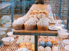 -焙丽拾光(麦凯乐直营店)