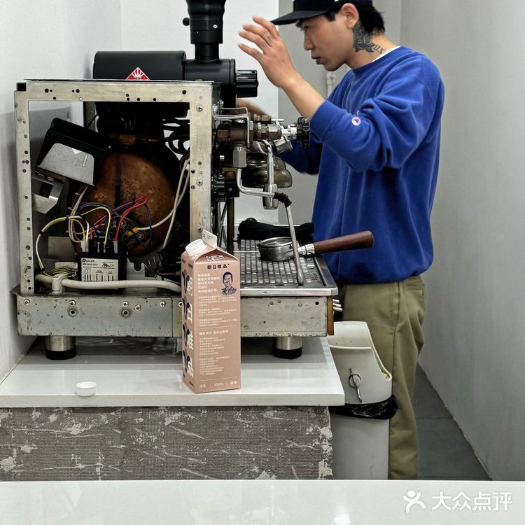 成都第一站：缝纫机咖啡！