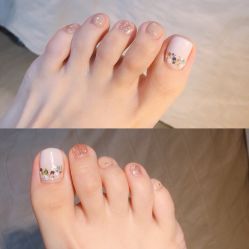 足部美甲-DAZZLING BEAUTY美甲•美睫专门店
