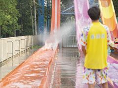 -欢乐水魔方水世界
