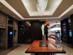 -上海西藏大厦万怡自助餐厅(徐汇店)