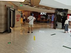 -肯德基(嘉善路地铁站店)