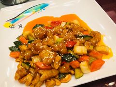 宫爆明虾球-汕头龙光喜来登酒店-采悦轩中餐厅