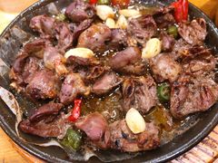 鸡心-老东镇啤酒屋海鲜加工·蒸汽海鲜·海鲜烧烤(台东店)