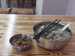 -潘先生牛杂煲·客家小碗菜(兰花路店)