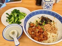 -沪西老弄堂面馆(定西路店)