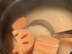 -莲餐厅·湖北菜·潜江小龙虾店(愚园路店)