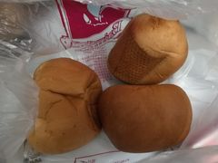 -白玉兰食品甜凤店(合生汇店)