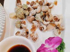 -谊荣海鲜大牌档(石湖店)