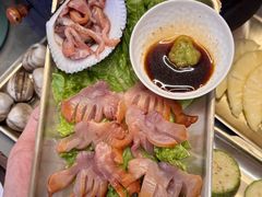 -围炉肉舍•炭烤活鳗•丹东海鲜烤肉(步行街店)