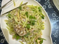 海蜇皮拌黄瓜-旺角小渔村·海肠捞饭开创者(环山路店)
