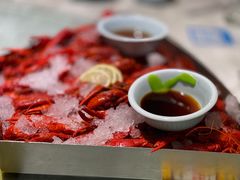-茸梅路右拐龙虾-农家菜(松江店)