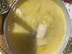 炉肉炖酸菜-后海16号·北京私房菜