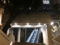 -香港大学