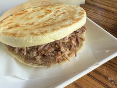 -老陕兄弟(彩虹新城店)