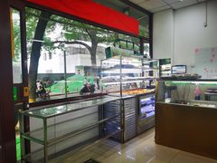 面包甜点陈列柜-护国寺小吃(和平西街店)