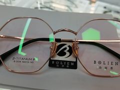 -华彬眼镜专业渐进配镜(潘家园店)
