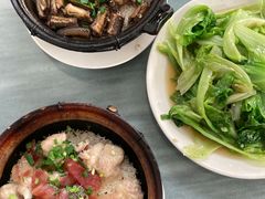-容里煲仔饭(利丰北路店)