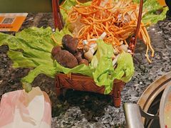 -一席地·本地鸡窝·杭帮鸡火锅(萧山银隆百货店)