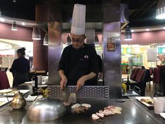 -利昂法式铁板主题餐厅(新奥购物中心店)