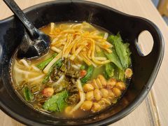 -桂在香知桂林米粉(红博中央公园店)
