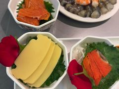 -山焱·炭火自助烤肉(周浦万达店)