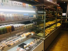 面包甜点陈列柜-沁园(新沙正街店)