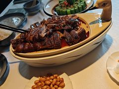 -八府香鸭·啫啫煲(华山路店)