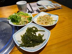 -唯成•韩国炭火烤肉 유성고기