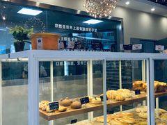 面包甜点陈列柜-美事客·面包·蛋糕·甜品(城中城店)