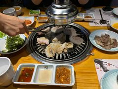 -唯成•韩国炭火烤肉 유성고기