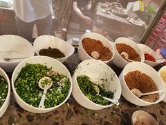 -肖肖酸萝卜鱼火锅(总店)