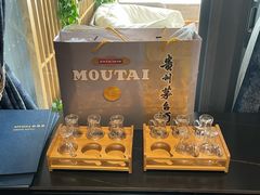 -RIVIERA 松鹤楼(外滩店)