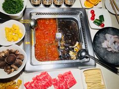 -海底捞火锅鲜切牛肉主题店(长寿路店)