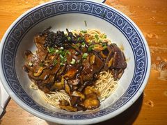 -沪西老弄堂面馆(定西路店)