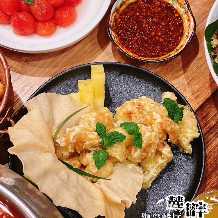 隐藏在麓湖边海岛餐厅,赶紧来感受巴厘岛的假日风情