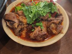 -谢老五跷脚牛肉·非遗传承店