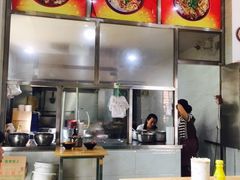 -魏旺湖北正宗牛肉面(硚口公园店)