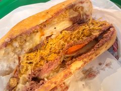 -Bánh Mì Huynh Hoa