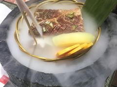 -韩红石板肉(范西路店)