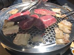 -吉屋烤肉(八宝街店)
