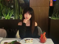 -洛缦音乐餐厅(工业展览馆万象城店)