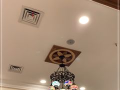 -清真·玛丽亚新疆菜主题餐厅(浙江中路店)