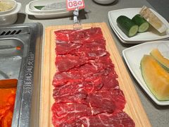-海底捞火锅(新松江路生日主题店)
