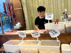 -天成·潮州牛肉脆肉鱼生蚝自助火锅