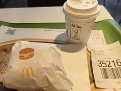 -麦当劳(龙之梦购物中心店)