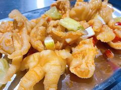 鸡爪子-马路牙子烧烤音乐酒馆(望京店)